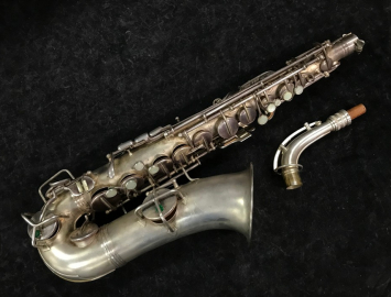 Late Vintage C.G. Conn New Wonder I Alto Saxophone in Satin Silver Plate - #133518