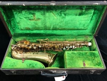 Vintage Buescher Big B Aristocrat Original Lacquer Alto Saxophone, Serial #324006